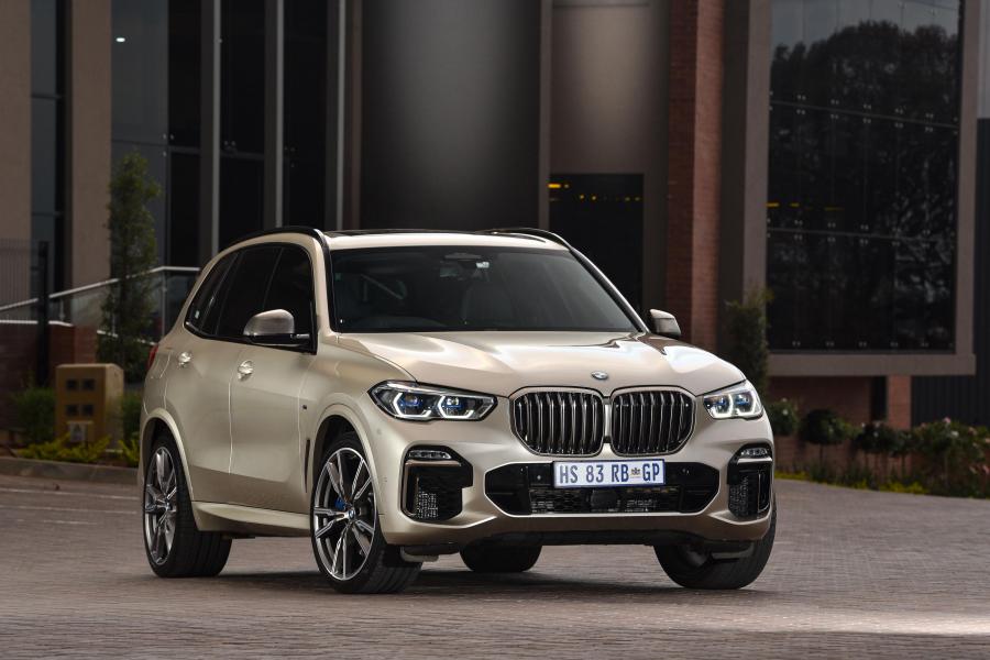  BMW X5 M50d (G05) 2018 года  (ZA) (фото 1 из 40)